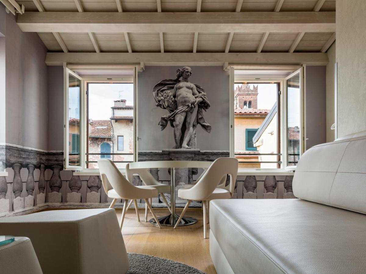 Lords Of Verona Luxury Apartments Exterior photo